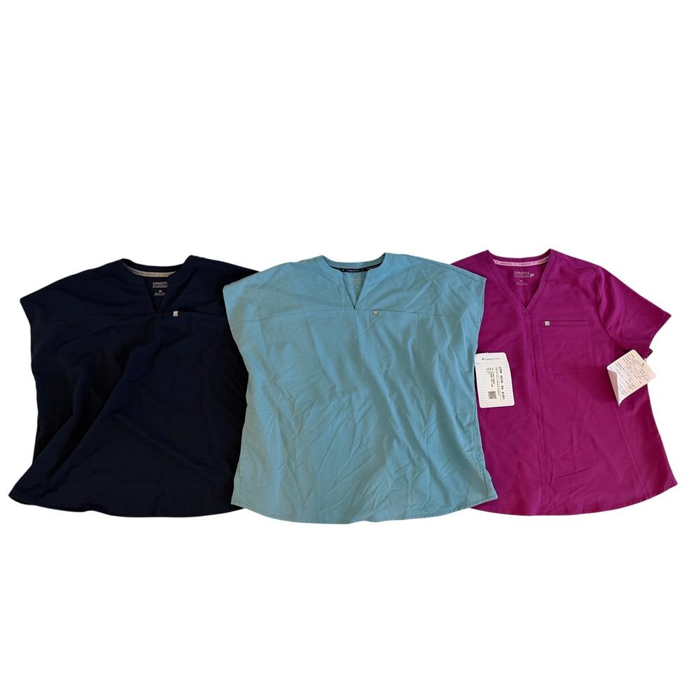 Lot of 3 NWT Fabletics Scrub Tops Evolve 3Pocket Vital Womens 2X READ Blue Pink